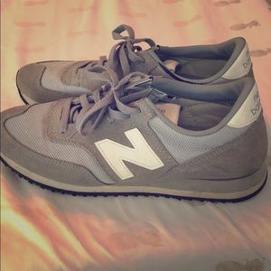 New Balance 620 in gray size 8